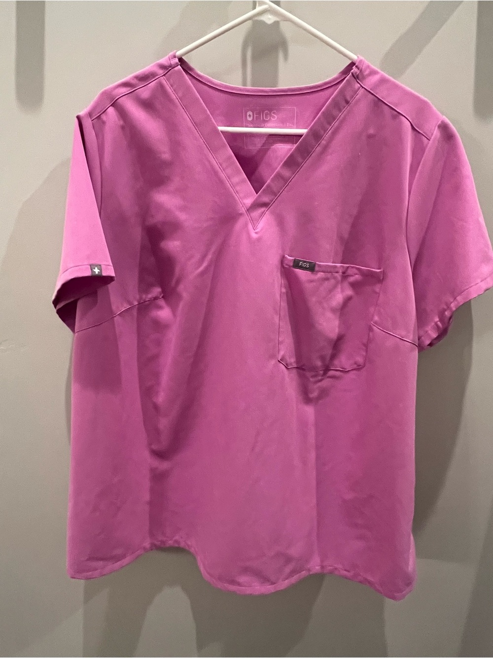 FIGS Catarina Scrub Top in Pink 3X